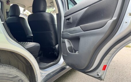 Mitsubishi Outlander III рестайлинг 3, 2012 год, 1 210 000 рублей, 9 фотография