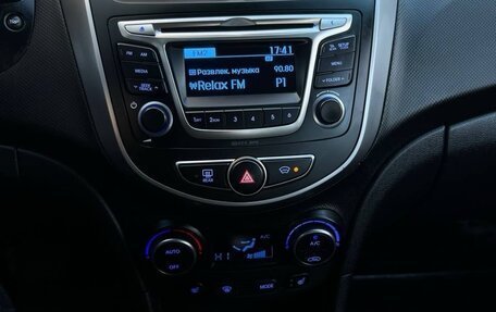 Hyundai Solaris II рестайлинг, 2016 год, 970 000 рублей, 15 фотография