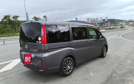 Honda Stepwgn IV, 2019 год, 2 300 000 рублей, 6 фотография