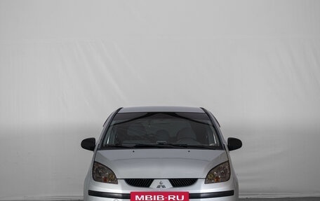 Mitsubishi Colt VI рестайлинг, 2004 год, 469 000 рублей, 3 фотография