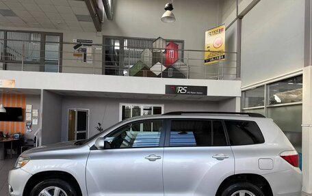 Toyota Highlander III, 2009 год, 1 650 000 рублей, 6 фотография