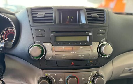 Toyota Highlander III, 2009 год, 1 650 000 рублей, 14 фотография