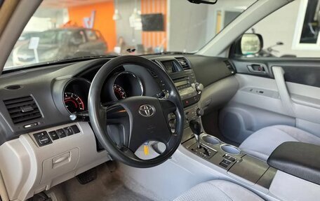 Toyota Highlander III, 2009 год, 1 650 000 рублей, 19 фотография