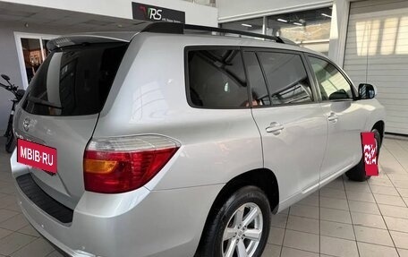 Toyota Highlander III, 2009 год, 1 650 000 рублей, 9 фотография