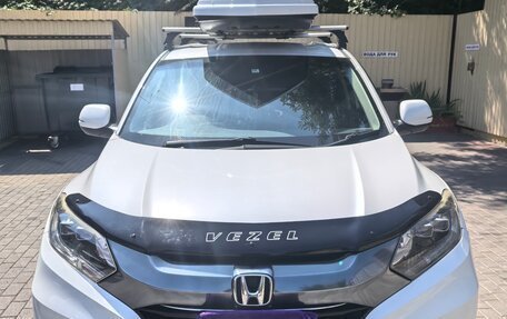 Honda Vezel, 2014 год, 1 330 000 рублей, 2 фотография