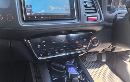 Honda Vezel, 2014 год, 1 330 000 рублей, 5 фотография