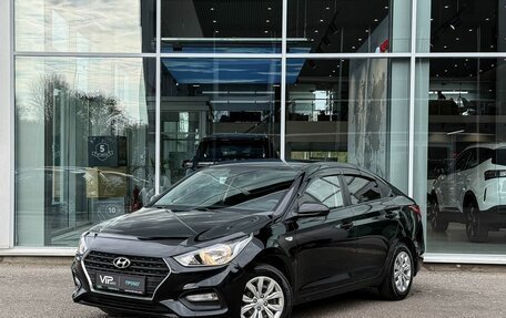 Hyundai Solaris II рестайлинг, 2018 год, 1 015 000 рублей, 1 фотография
