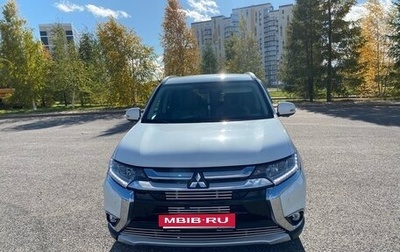 Mitsubishi Outlander III рестайлинг 3, 2018 год, 2 500 000 рублей, 1 фотография