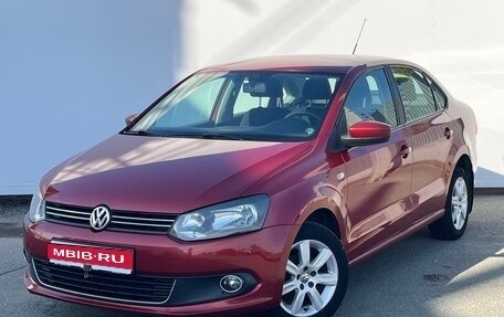 Volkswagen Polo VI (EU Market), 2012 год, 700 000 рублей, 1 фотография