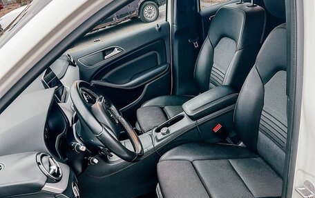 Mercedes-Benz B-Класс, 2016 год, 1 400 000 рублей, 6 фотография