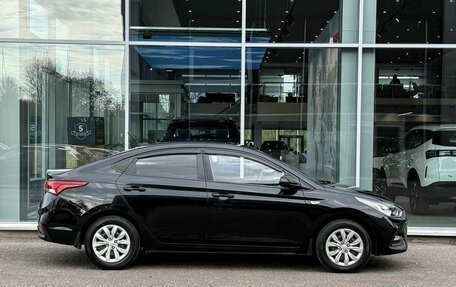Hyundai Solaris II рестайлинг, 2018 год, 1 015 000 рублей, 4 фотография