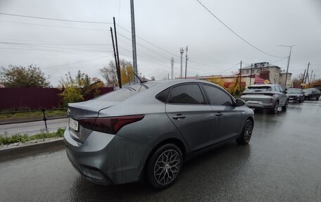 Hyundai Solaris II рестайлинг, 2018 год, 1 380 000 рублей, 2 фотография