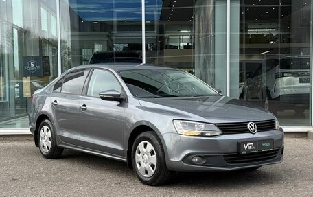 Volkswagen Jetta VI, 2014 год, 1 077 000 рублей, 3 фотография