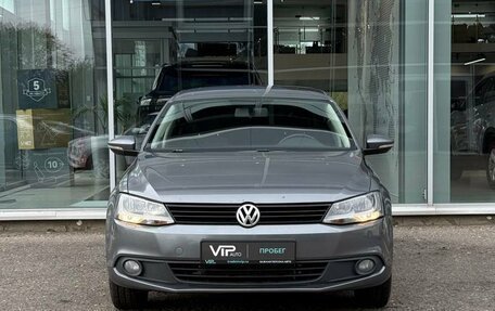 Volkswagen Jetta VI, 2014 год, 1 077 000 рублей, 2 фотография