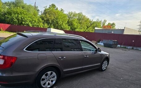 Skoda Superb III рестайлинг, 2011 год, 960 000 рублей, 5 фотография