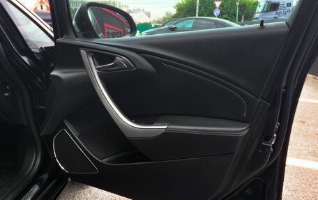 Opel Astra J, 2011 год, 794 000 рублей, 16 фотография