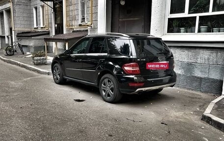 Mercedes-Benz M-Класс, 2010 год, 1 500 000 рублей, 11 фотография