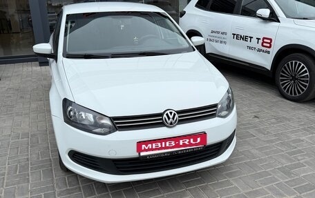 Volkswagen Polo VI (EU Market), 2015 год, 819 000 рублей, 3 фотография