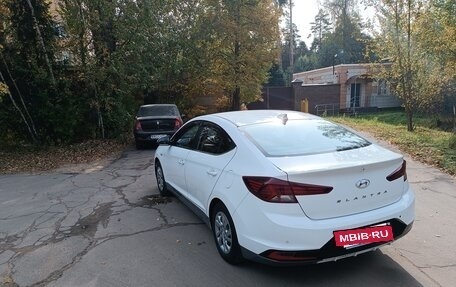 Hyundai Elantra VI рестайлинг, 2020 год, 1 550 000 рублей, 10 фотография