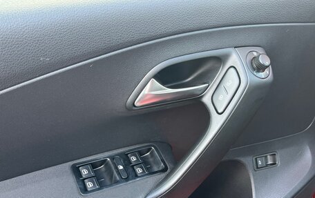 Volkswagen Polo VI (EU Market), 2012 год, 700 000 рублей, 8 фотография