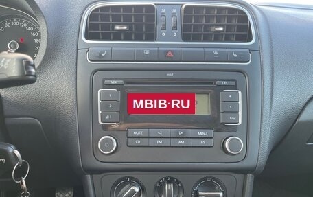 Volkswagen Polo VI (EU Market), 2012 год, 700 000 рублей, 11 фотография