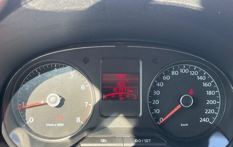 Volkswagen Polo VI (EU Market), 2012 год, 700 000 рублей, 13 фотография