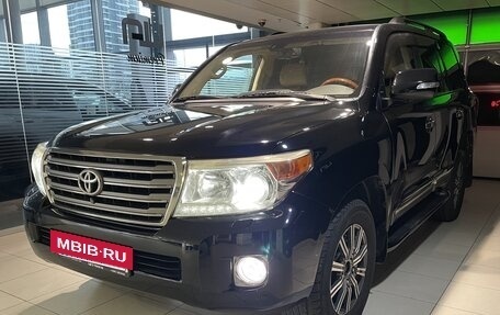 Toyota Land Cruiser 200, 2013 год, 3 500 000 рублей, 3 фотография