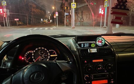 Lexus IS II рестайлинг 2, 1999 год, 1 200 000 рублей, 4 фотография