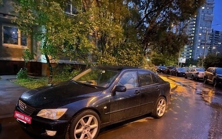 Lexus IS II рестайлинг 2, 1999 год, 1 200 000 рублей, 9 фотография