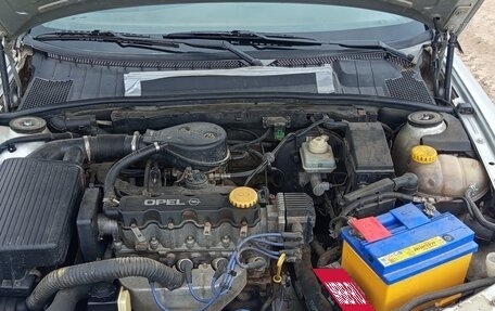 Opel Vectra B рестайлинг, 1997 год, 130 000 рублей, 7 фотография