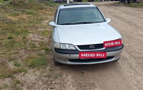 Opel Vectra B рестайлинг, 1997 год, 130 000 рублей, 3 фотография