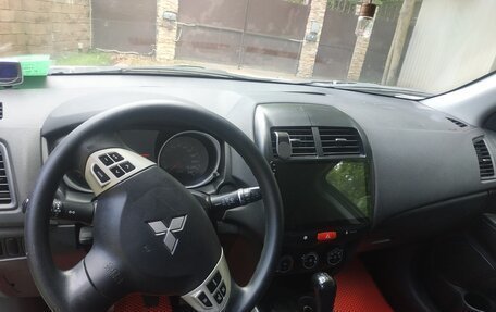 Mitsubishi ASX I рестайлинг, 2011 год, 750 000 рублей, 9 фотография