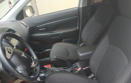 Mitsubishi ASX I рестайлинг, 2011 год, 750 000 рублей, 10 фотография