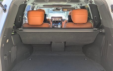 Lexus LX, 2022 год, 11 500 000 рублей, 18 фотография