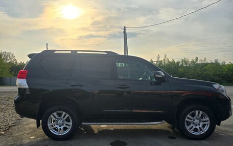 Toyota Land Cruiser Prado 150 рестайлинг 2, 2012 год, 2 400 000 рублей, 6 фотография