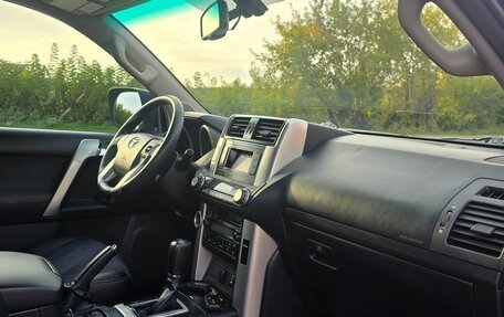 Toyota Land Cruiser Prado 150 рестайлинг 2, 2012 год, 2 400 000 рублей, 8 фотография