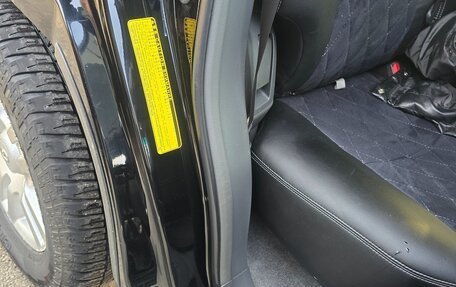 Toyota Land Cruiser Prado 150 рестайлинг 2, 2012 год, 2 400 000 рублей, 11 фотография