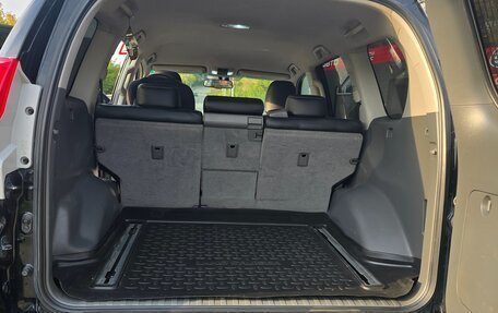 Toyota Land Cruiser Prado 150 рестайлинг 2, 2012 год, 2 400 000 рублей, 16 фотография