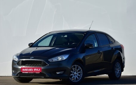 Ford Focus III, 2015 год, 868 000 рублей, 2 фотография