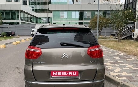 Citroen C4 Picasso II рестайлинг, 2008 год, 550 000 рублей, 4 фотография