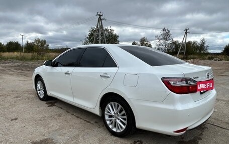 Toyota Camry, 2015 год, 1 950 000 рублей, 3 фотография