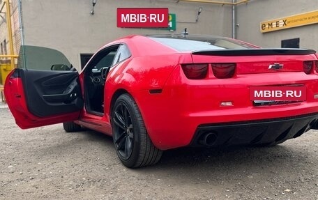 Chevrolet Camaro IV, 2012 год, 2 100 000 рублей, 3 фотография