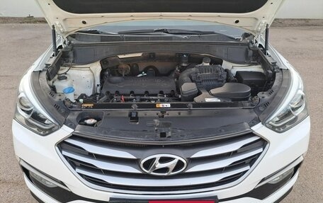 Hyundai Santa Fe III рестайлинг, 2017 год, 2 195 000 рублей, 11 фотография