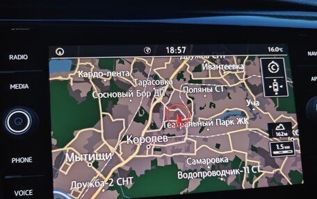 Volkswagen Caravelle T6 рестайлинг, 2020 год, 4 700 000 рублей, 14 фотография