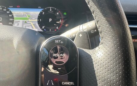 Land Rover Range Rover Velar I, 2019 год, 4 100 000 рублей, 14 фотография