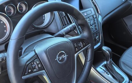 Opel Astra J, 2013 год, 890 000 рублей, 6 фотография