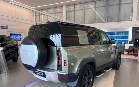 Land Rover Defender II, 2021 год, 7 290 000 рублей, 5 фотография