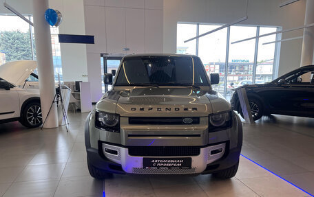 Land Rover Defender II, 2021 год, 7 290 000 рублей, 2 фотография