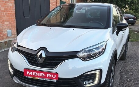 Renault Kaptur I рестайлинг, 2018 год, 1 500 000 рублей, 3 фотография