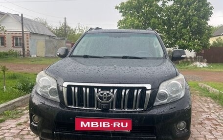 Toyota Land Cruiser Prado 150 рестайлинг 2, 2010 год, 850 000 рублей, 2 фотография